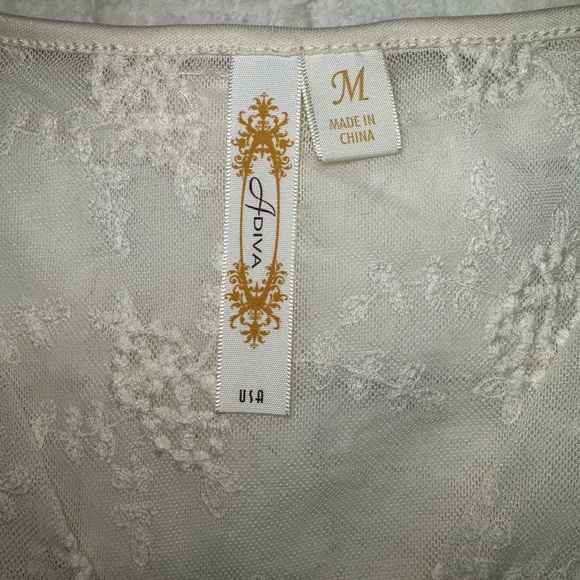 ADIVA Boho Lace Cream Sleeveless Blouse, Double Layered - Picture 5 of 6